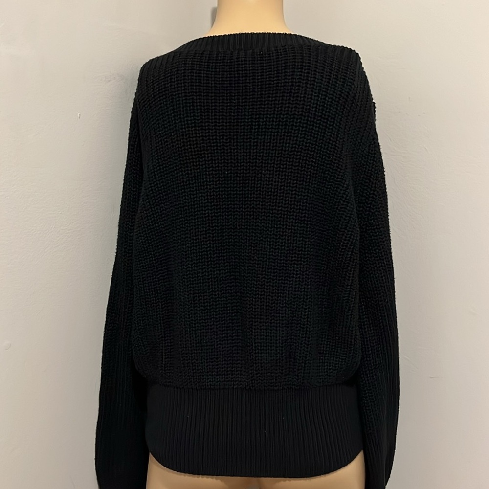 Sweater - Picture 3 of 3